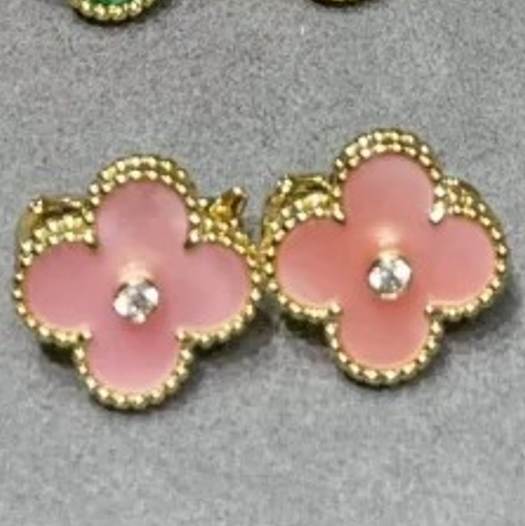 Yellow gold pink pearl